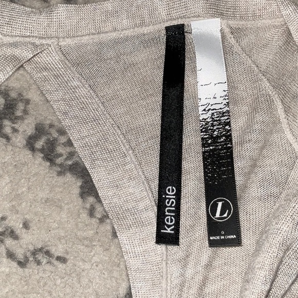 Like NEW! Kensie Light Knit Cardigan W/ Ruffle Back, Beige. - Picture 10 of 12